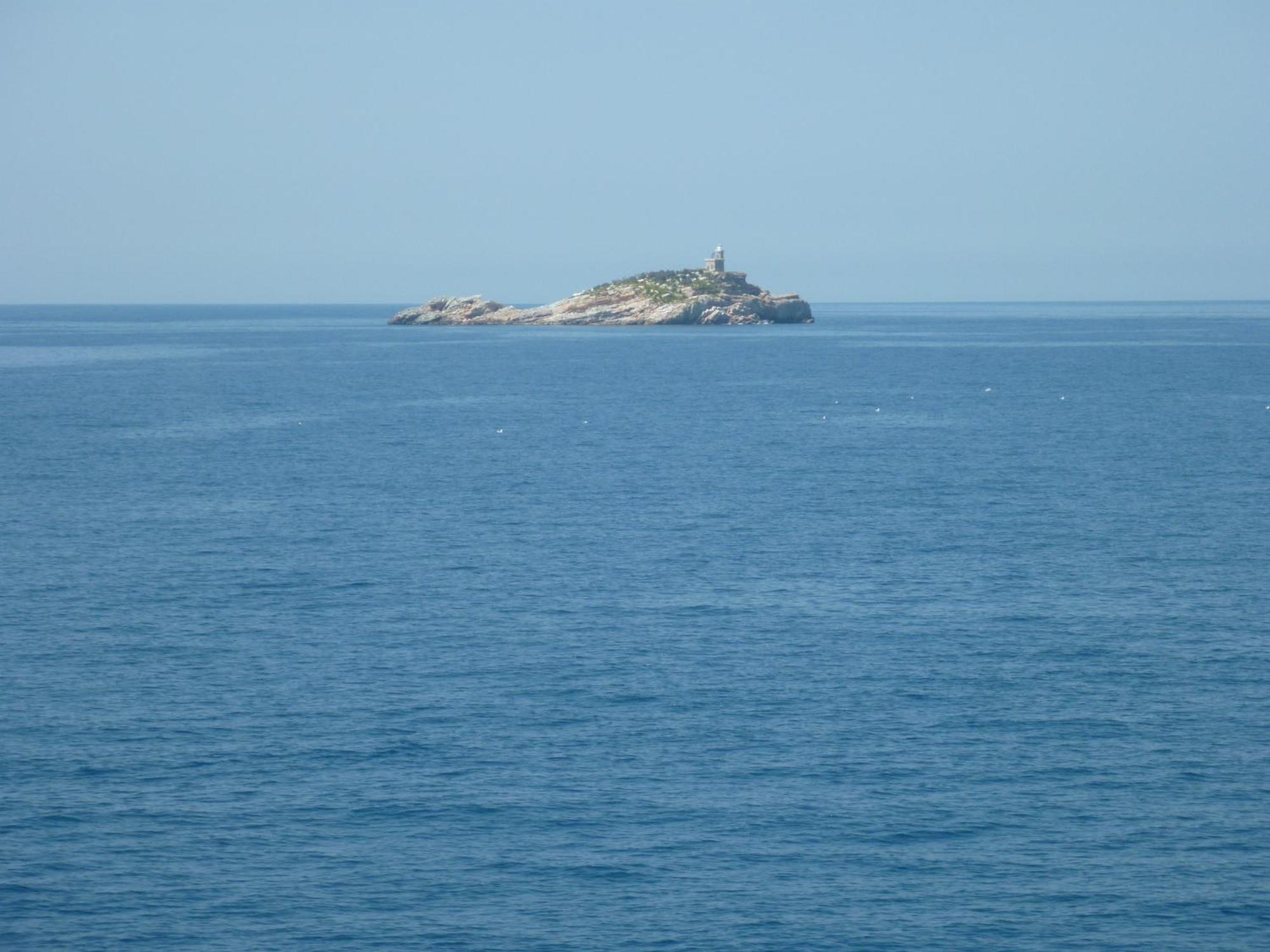 Appartamenti Marilise Porto Azzurro Extérieur photo
