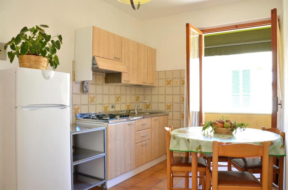 Appartamenti Marilise Porto Azzurro Chambre photo